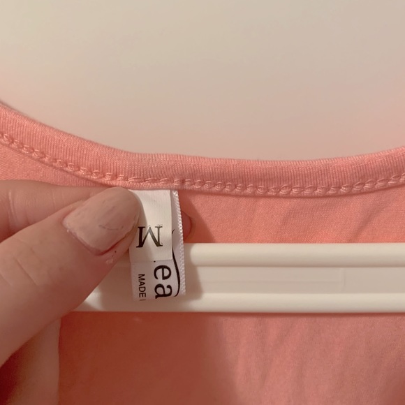 Size medium soft pink and blue dress - Picture 2 of 3